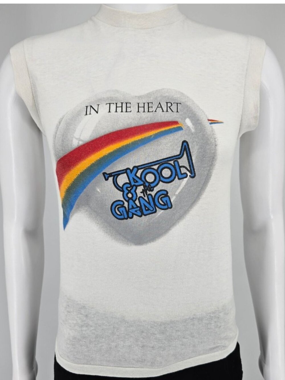 Vintage 1985 Kool & The Gang In The Heart of America Sleeveless T-Shirt (XS)